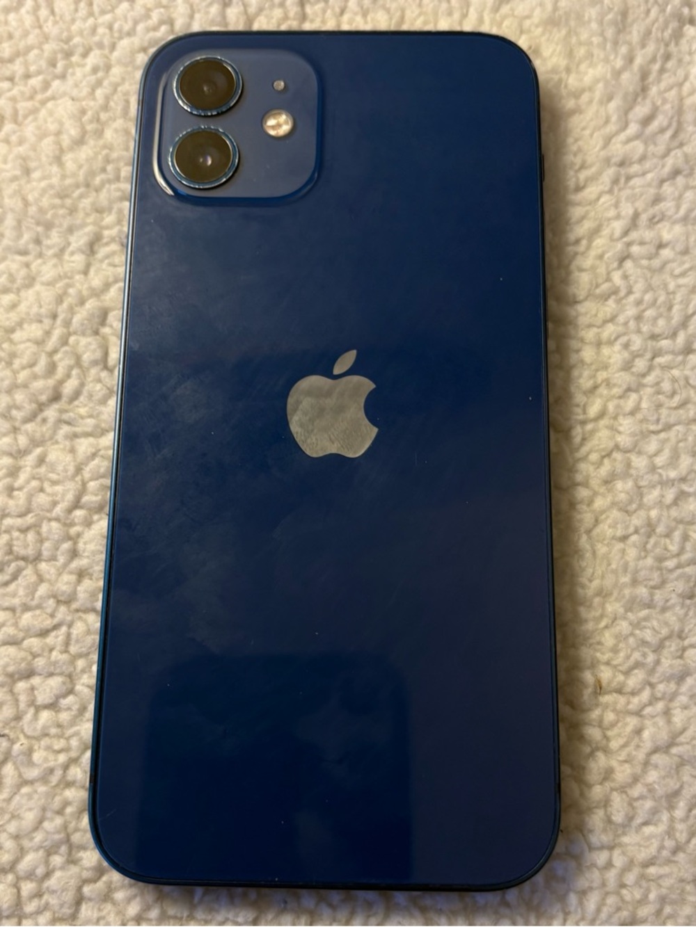Apple iPhone 12 64 GB Blue - Picture 8 of 14